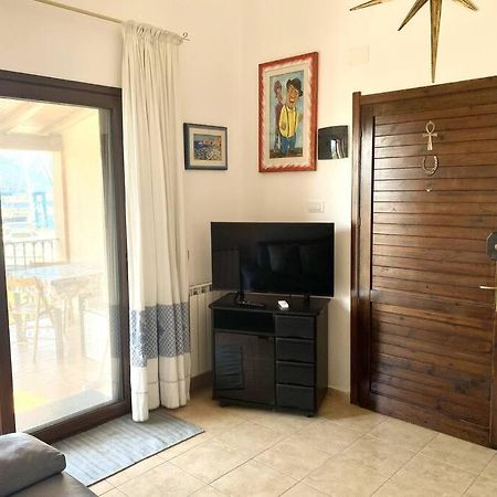 Appartamento Con Terrazza Vista Mare. أرباتاكْسْ المظهر الخارجي الصورة
