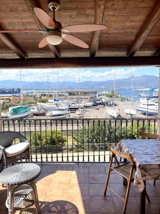 Appartamento Con Terrazza Vista Mare. أرباتاكْسْ المظهر الخارجي الصورة